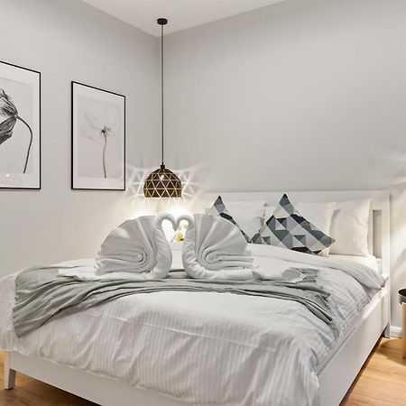 Tova Pearl Ultracentral - Romana Square Subway Apartamento Bucareste Exterior foto