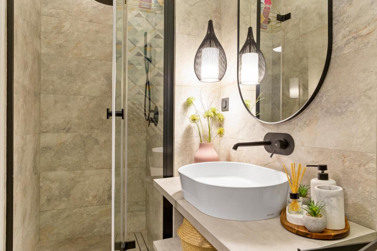 Tova Pearl Ultracentral - Romana Square Subway Apartamento Bucareste Exterior foto